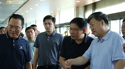 【新乡网】新乡市领导调研振动91香蕉视频免费看产业链及企业上市工作