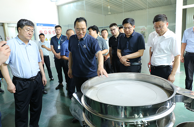 新乡市领导调研振动91香蕉视频免费看产业链及企业上市工作